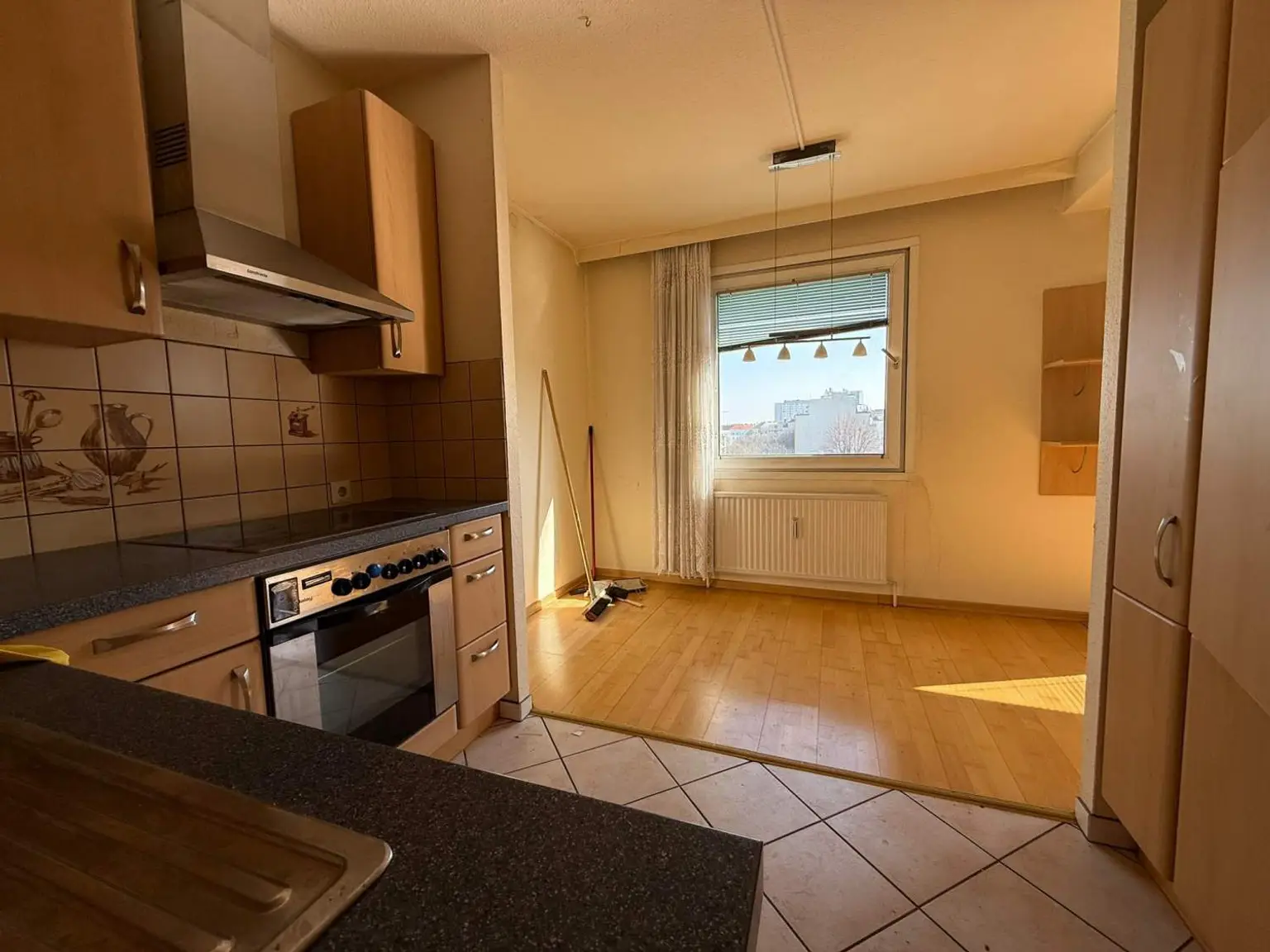 Küche u. Essbereich