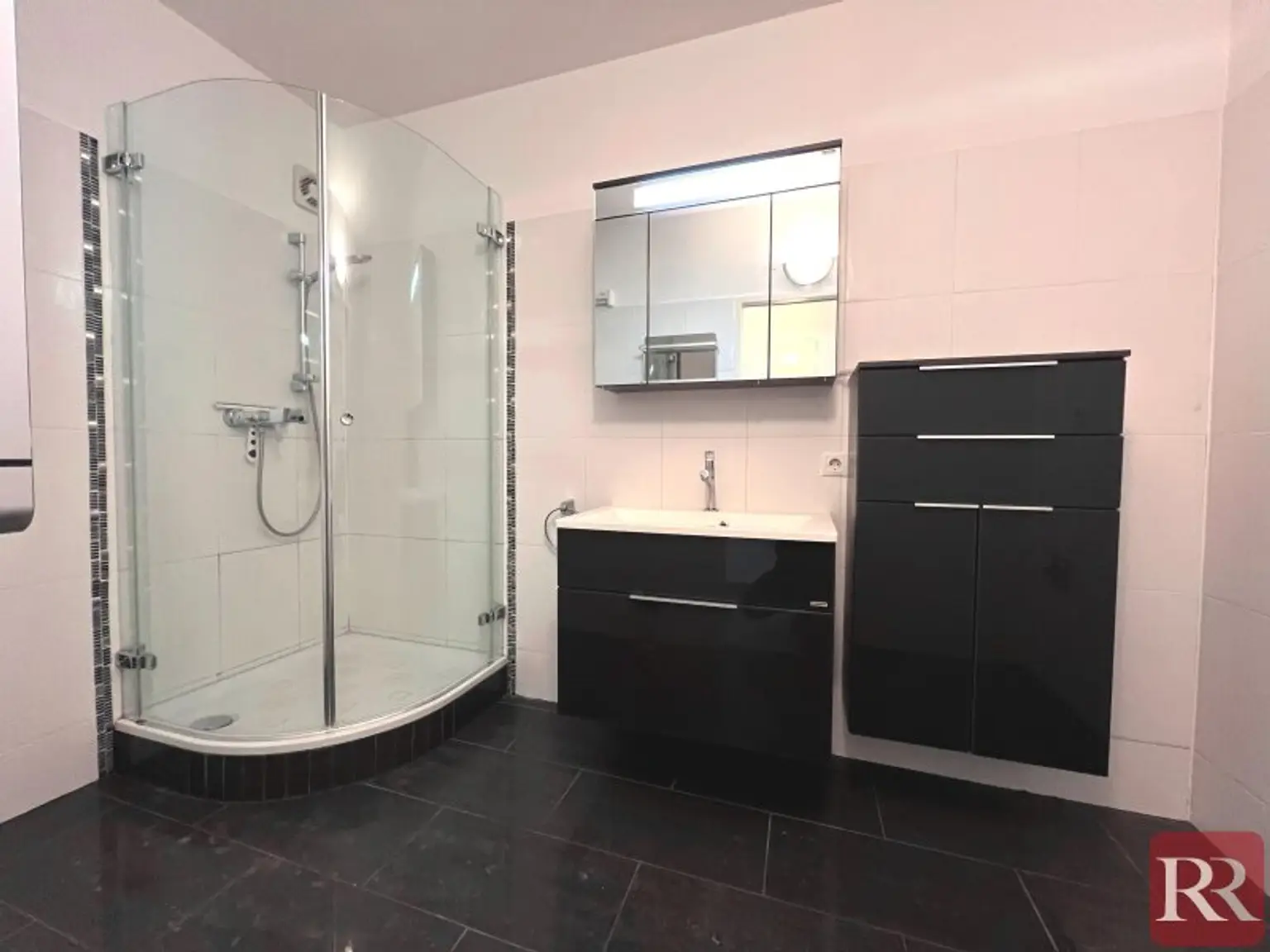 Ruhige 3-Zimmer-Wohnung mit sehr guter Infrastruktur