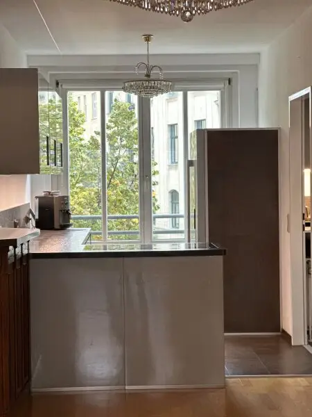NEUBAU-WOHNUNG MIT LOGGIA IN SEHR GUTER LAGE