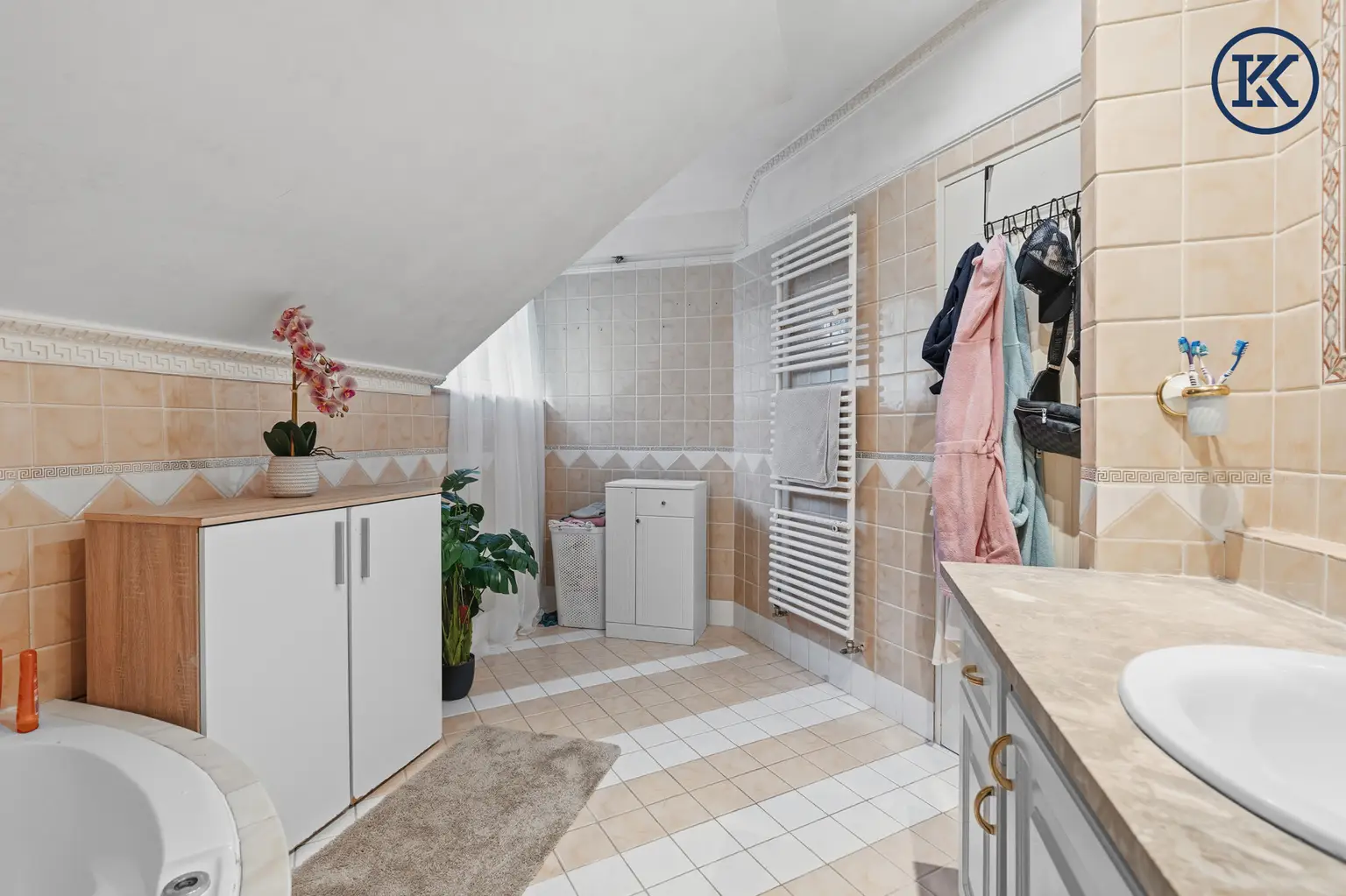 Badezimmer 2