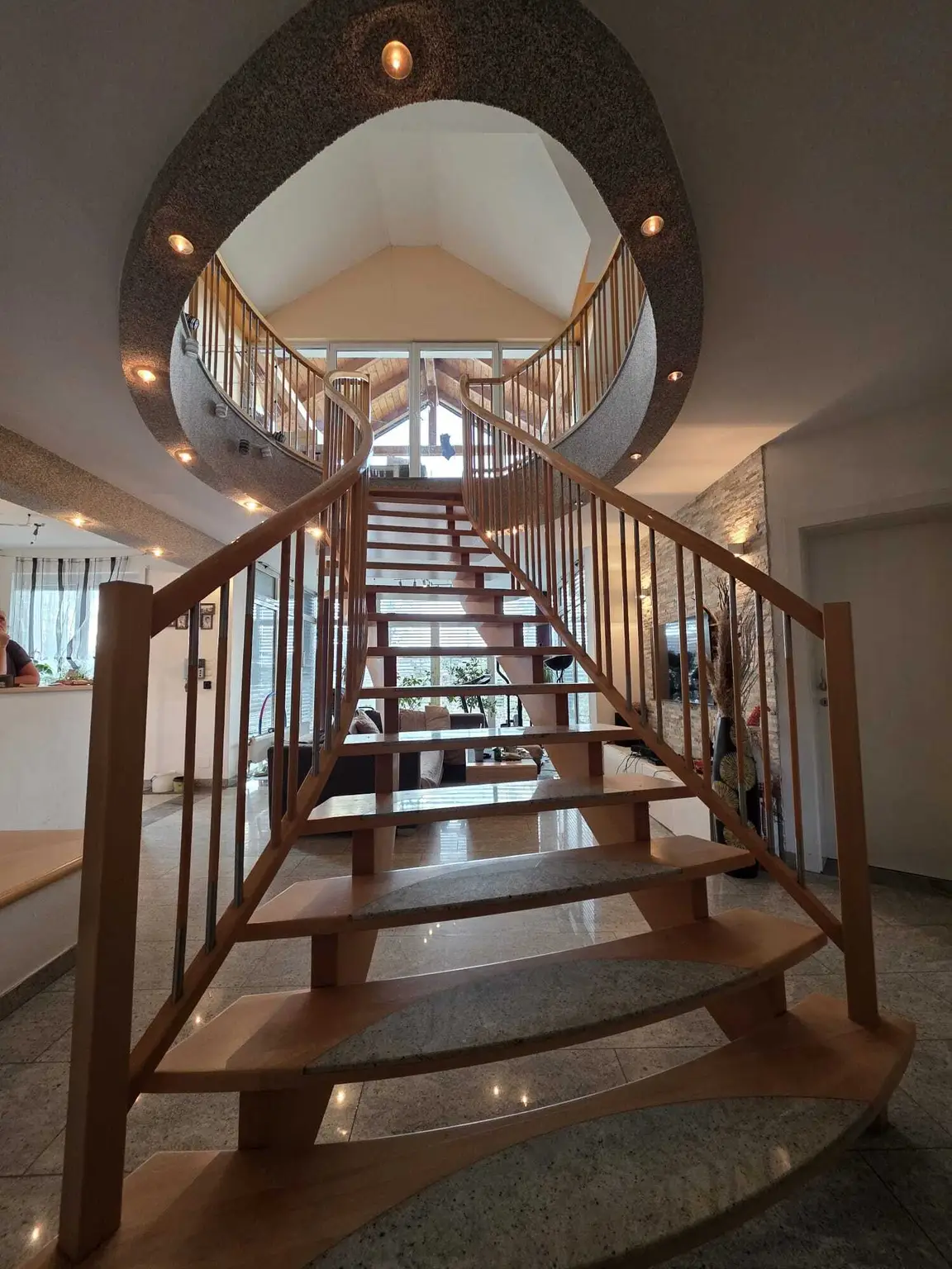 Großzügiges Haus in Maria Rojach mit Terrasse, Balkon, Kamin & Solar!