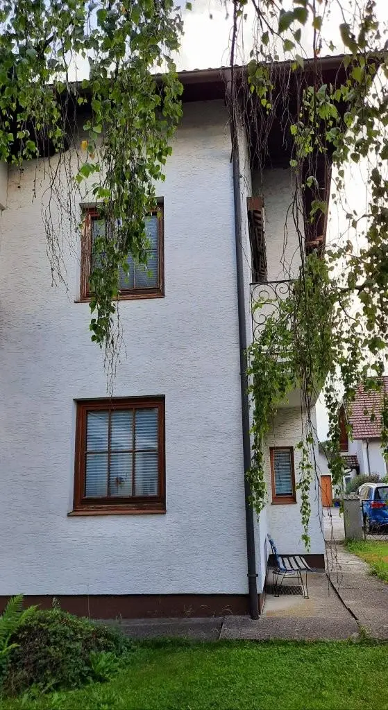 10 Hausansicht vom Garten Petzenkirchen