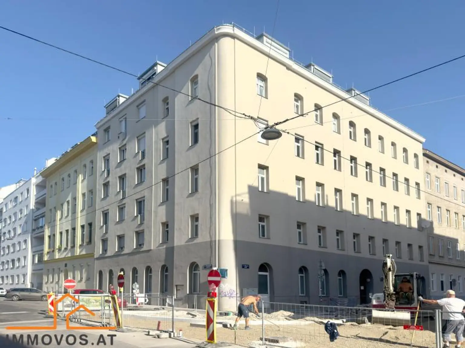 13 haus.jpg