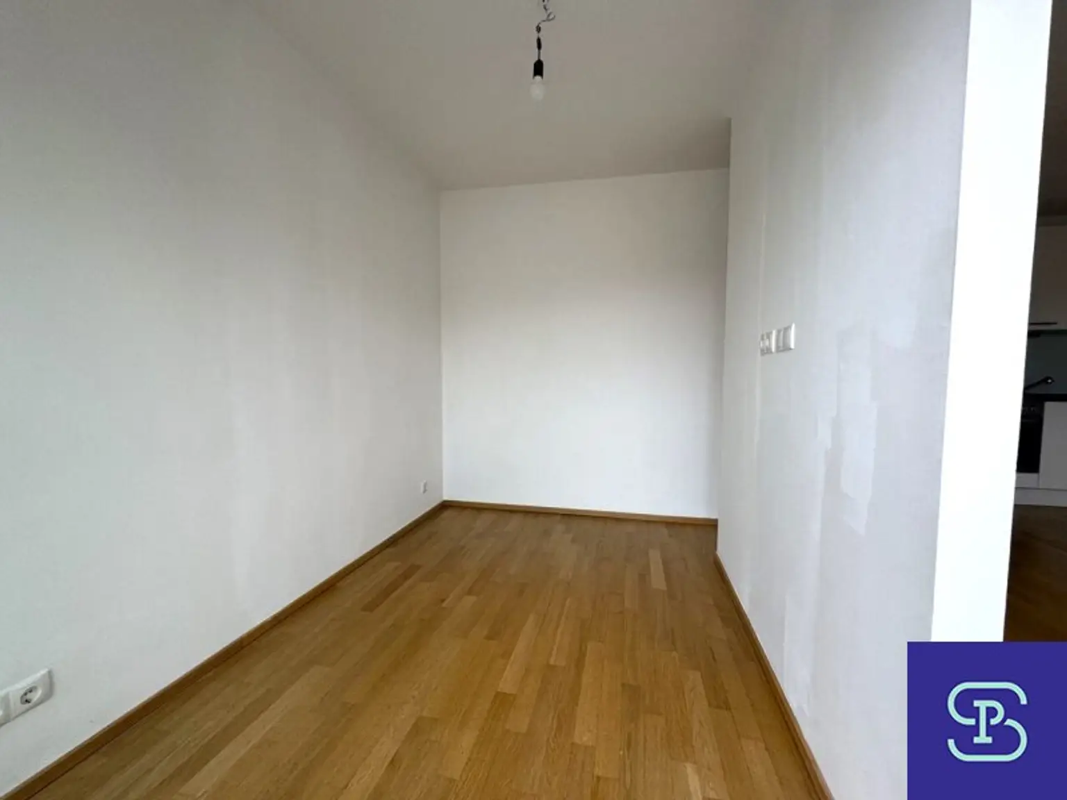 Provisionsfrei: Klimatisierte 35m² DG-Wohnung + 9m² Terrasse mit Einbauküche - 1100 Wien