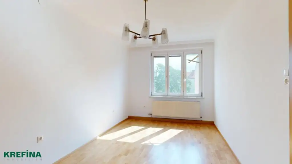 Braunhirschengasse: Helle und freundliche 2-Zimmerwohnung - 4. Liftstock - Gute Infrastruktur