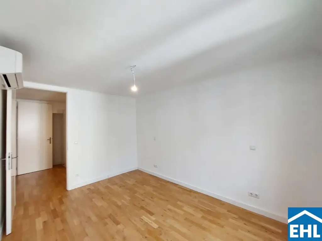 Elegante 4 Zimmerwohnung mit toller Terrasse  in Bestlage