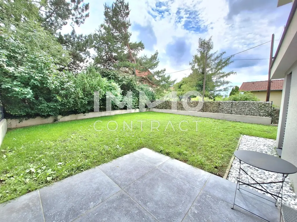 Modern Semi-detached House with Garden - UNO CITY - Moderne Doppelhaushälfte mit großzügigem Garten