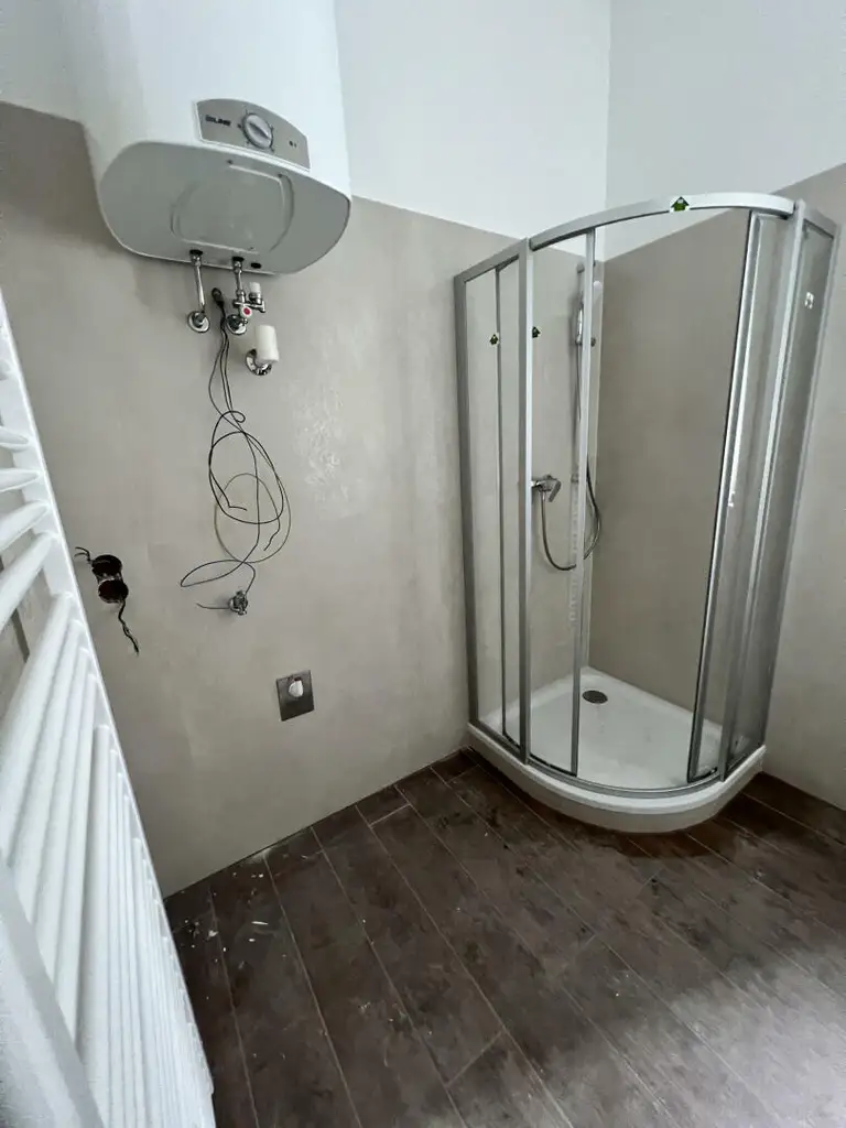 Modernisierter Altbau für Büro oder Ordination nähe Lendplatz -> Top 1
