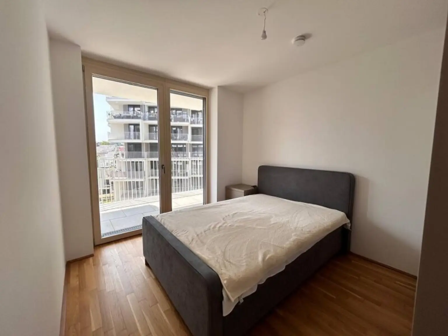 Möblierte 4-Zimmer-Mietwohnung mit Balkon im „Kennedy Garden“ – 1140 Wien