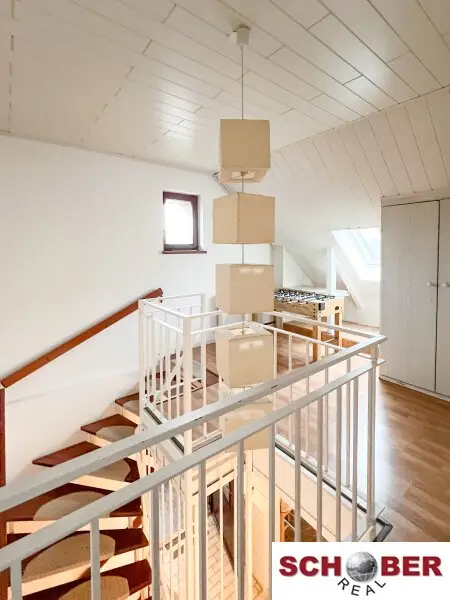 Nahe Stadtgrenze Baden - Doppelhaushälfte mit Renovierungsbedarf