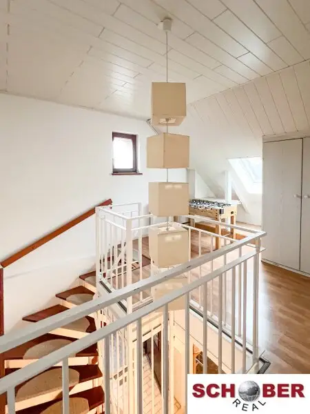 Nahe Stadtgrenze Baden - Doppelhaushälfte mit Renovierungsbedarf