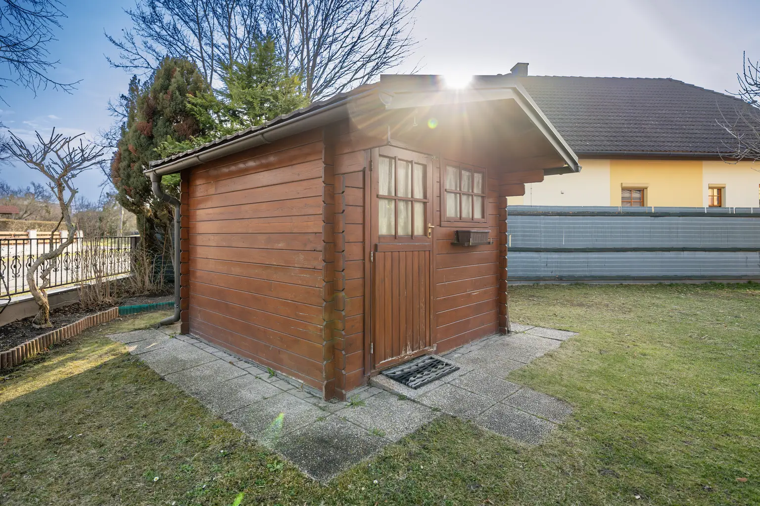 ENTWURF >> Charmantes Einfamilienhaus auf sonnigem Eckgrundstück in Pottendorf 