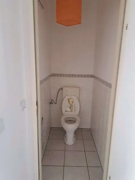 Gepflegte Terrassenwohnung in Hirtenberg: 51m² mit Balkon und Stellplatz!