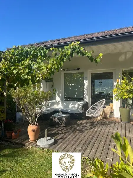 Charmantes Einfamilienhaus mit zwei Gärten und Panoramablick in Aldrans