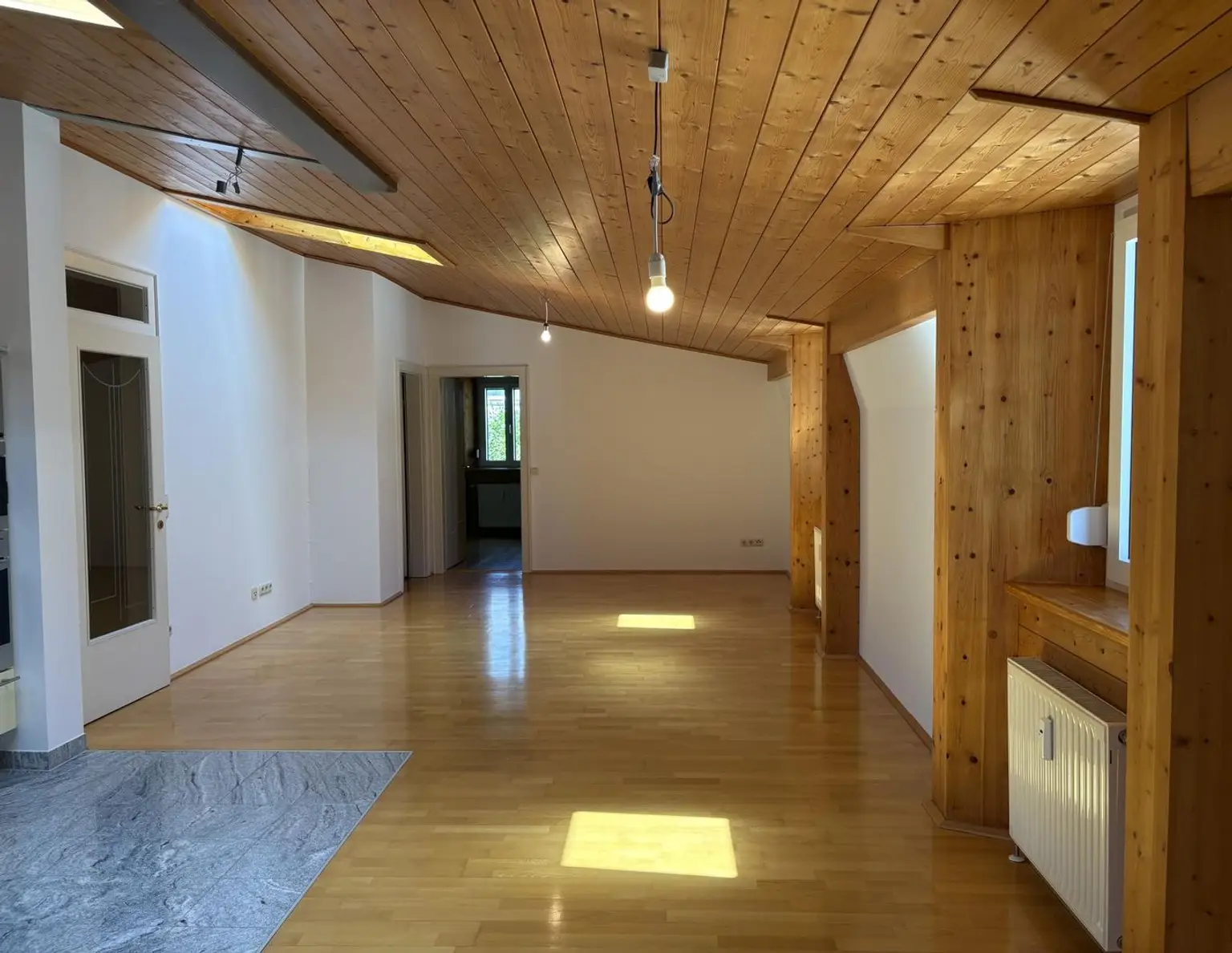 Gemütliche Dachgeschosswohnung an der Esplanade in Gmunden