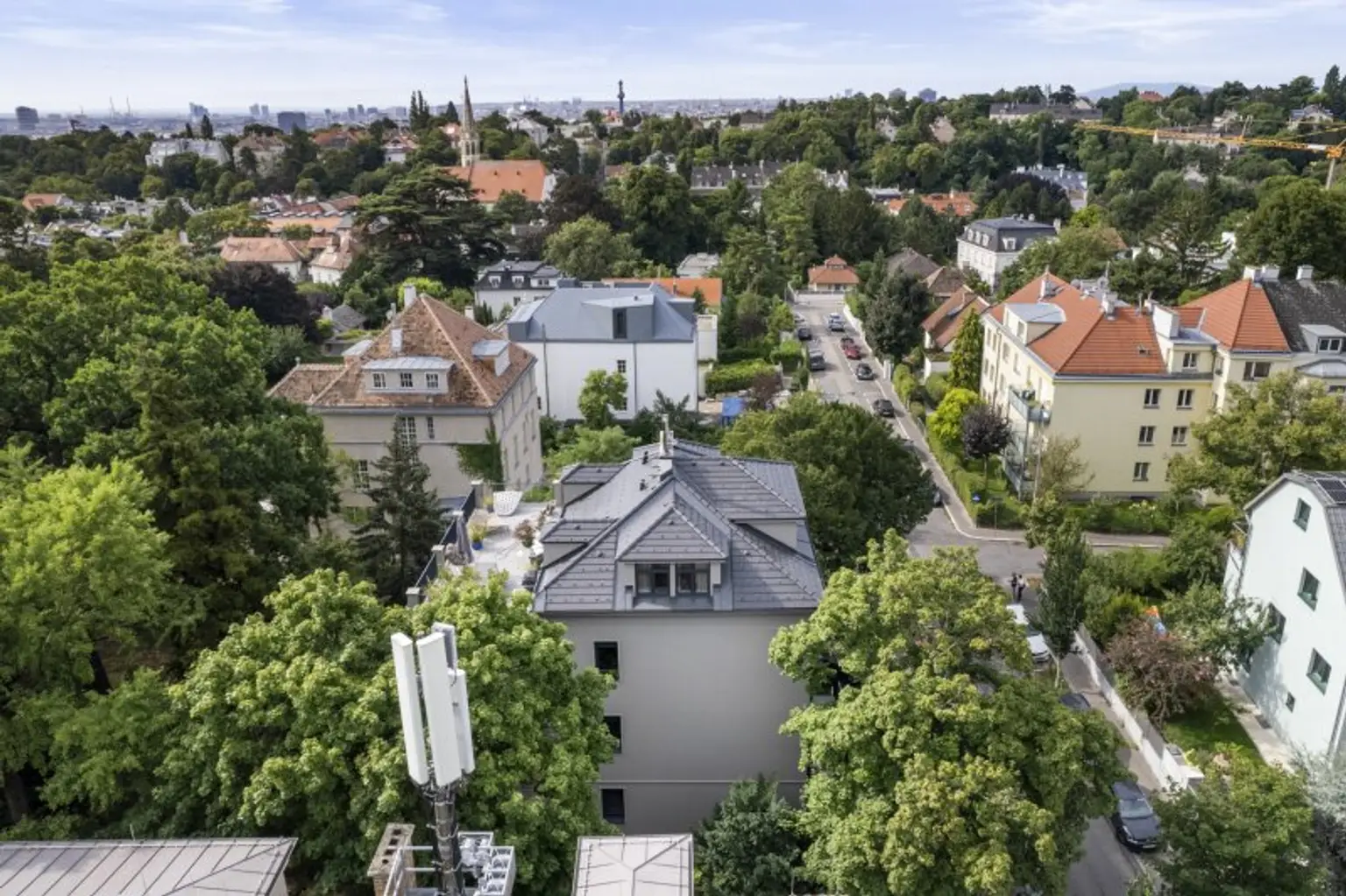 ***Großzügige 4-Zimmer-Wohnung mit 2 Balkonen in Top-Lage des 19. Bezirks – Nähe Kahlenberg***
