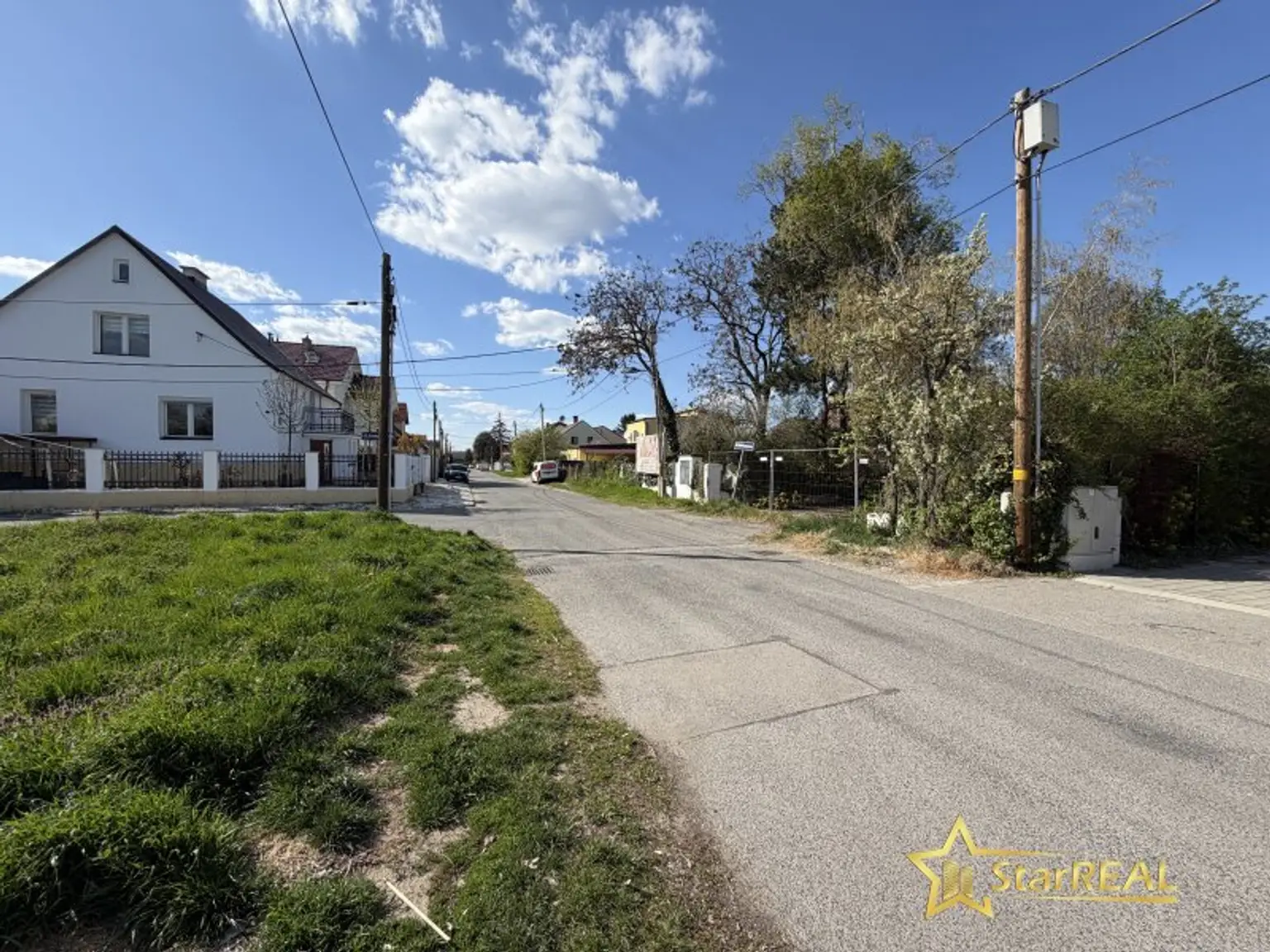 186m² NFL! WIENERBERGER-ZIEGELHAUS MIT KELLER. 5 ZIMMER. PROVISIONSFREI für den Käufer.