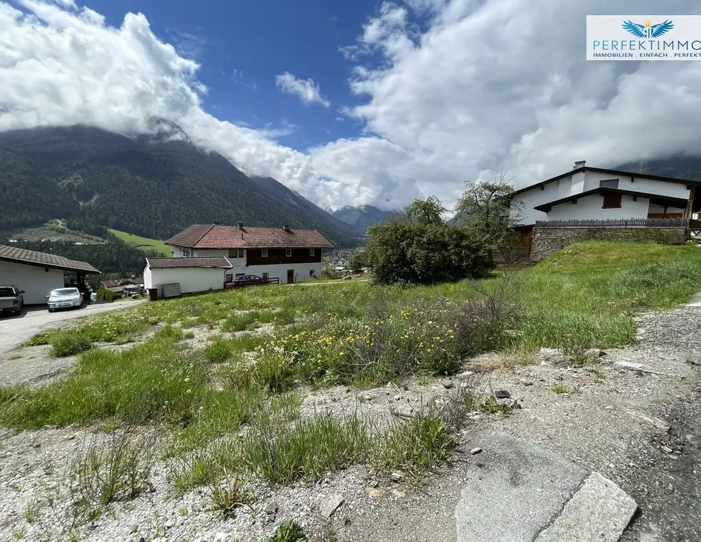 Sonniges Baugrundstück im schönen Stubaital