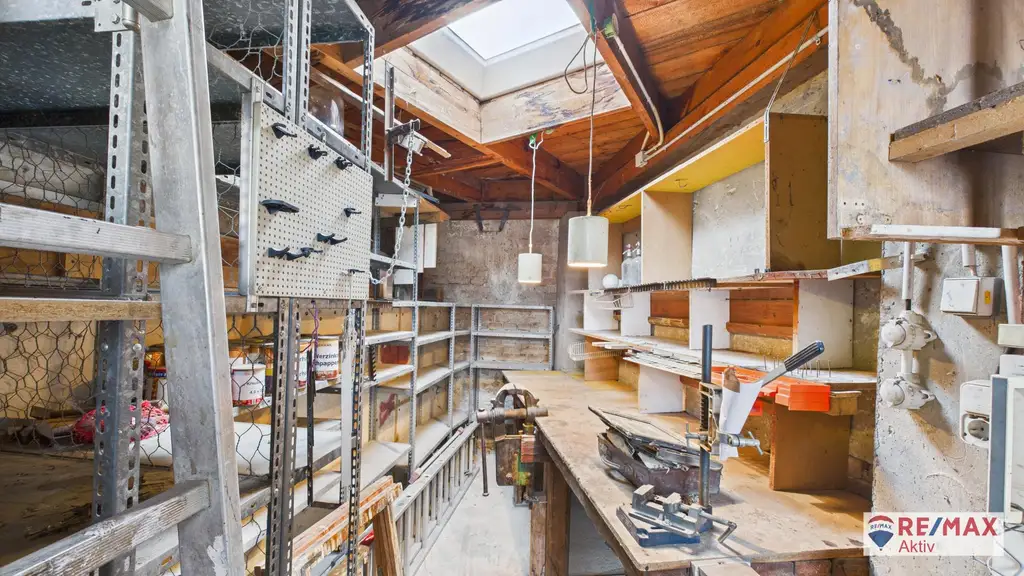 Charmantes Einfamilienhaus mit modernisiertem Bestand und gemütlichem Garten