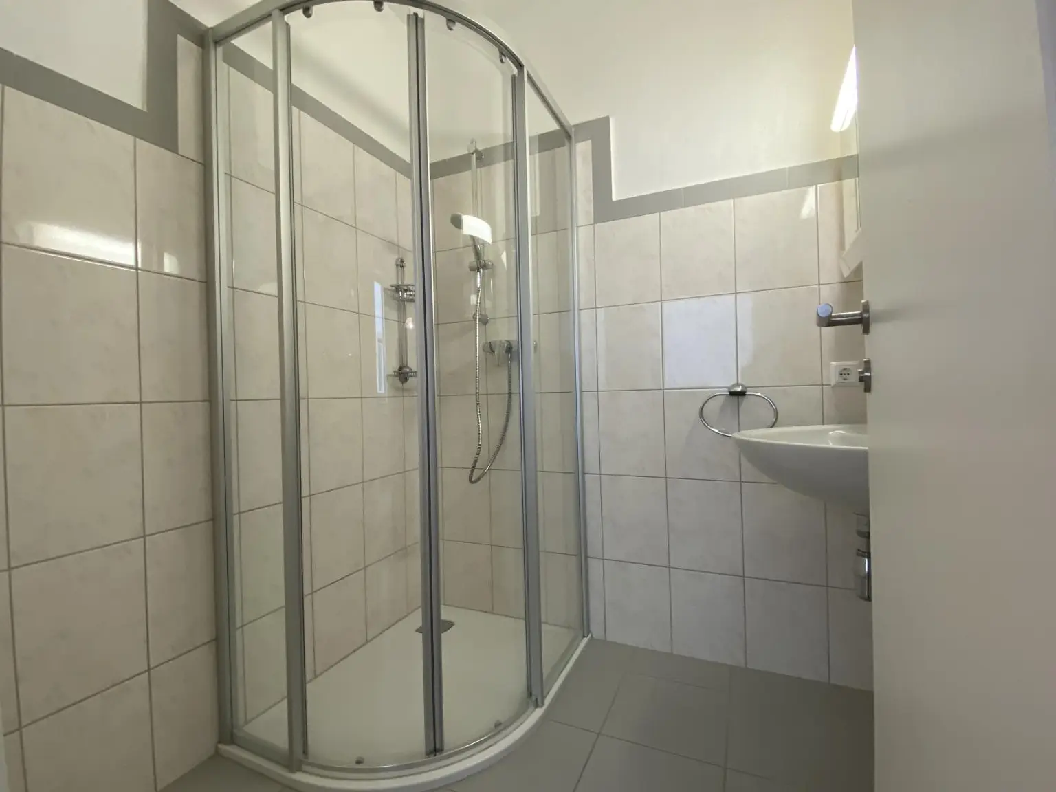 Bad mit Dusche