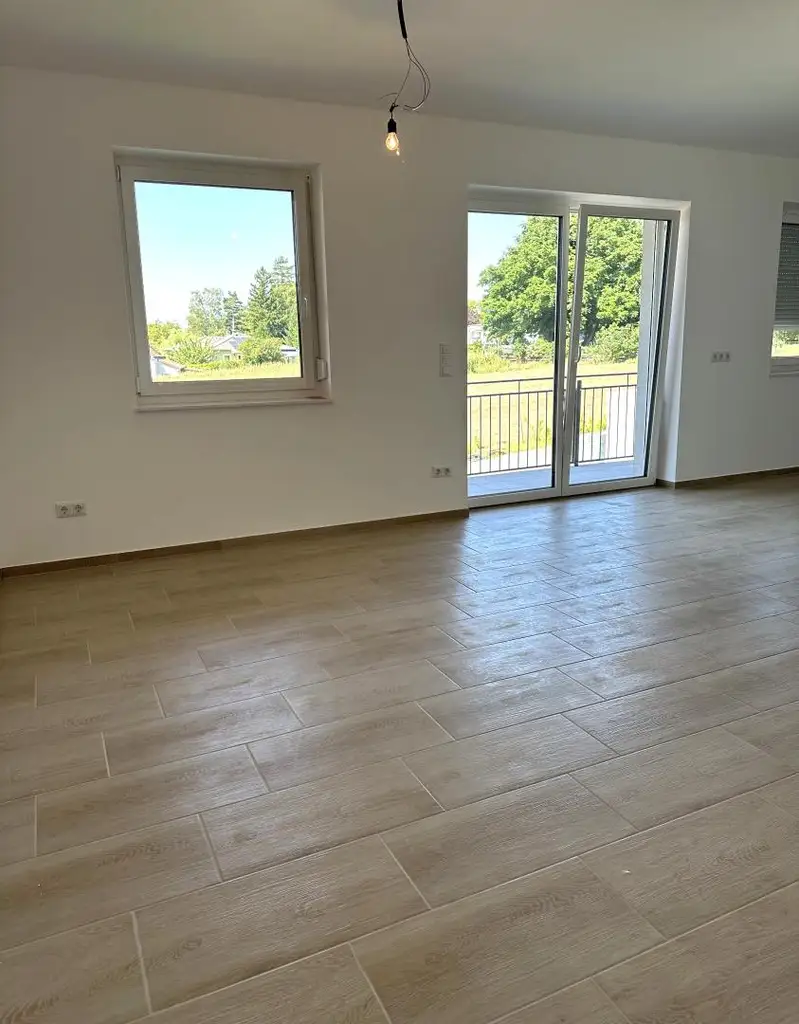 Exklusiv wohnen mit Weitblick –  4-Zimmer-Neubauwohnung mit Balkon