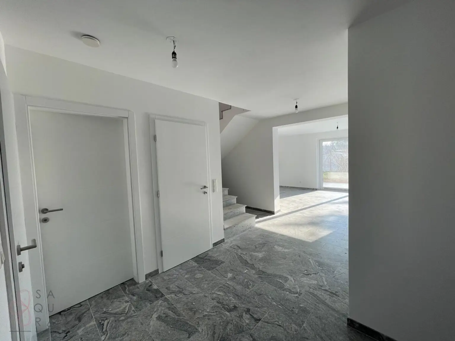 Modernes Neubauhaus für Kurzzeit- und Firmenvermietung in Gerasdorf bei Wien