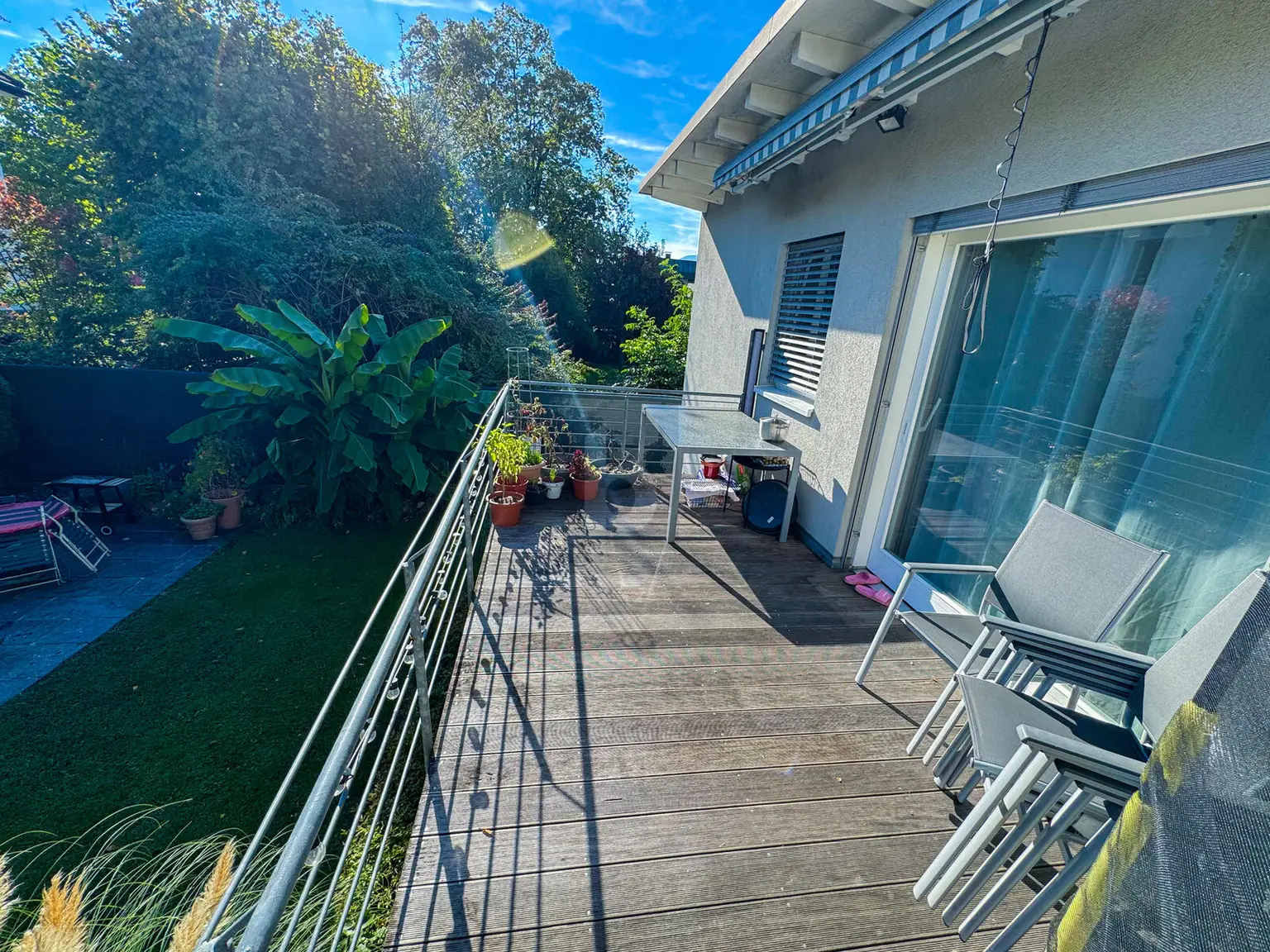 DREI EINHEITEN MIT GROßEM GARTEN IN RUHELAGE