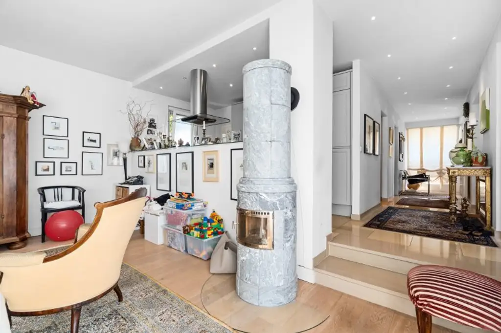 Seltenes Atriumhaus in 1220 mit KFZ Stellplatz