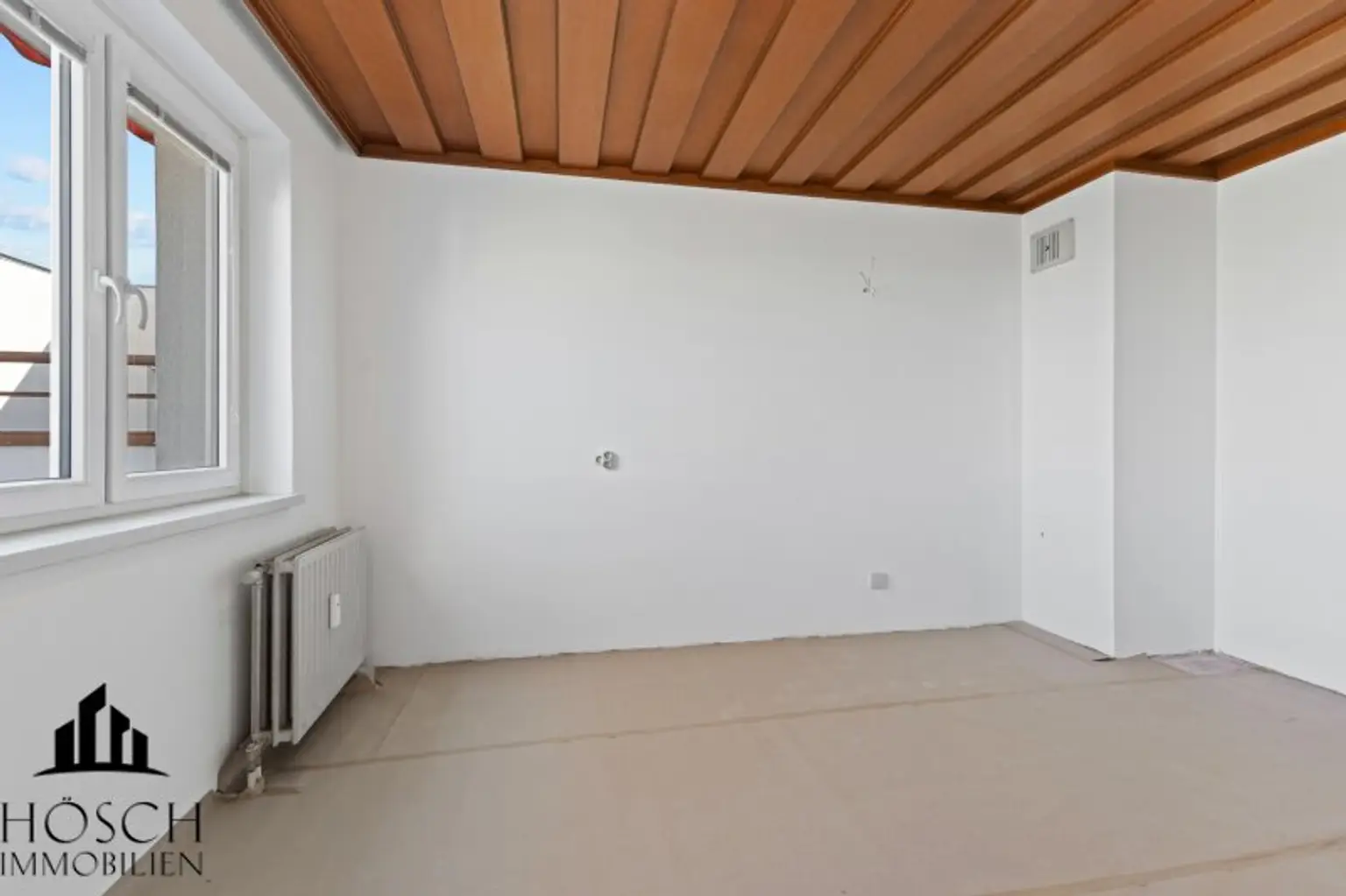Zwei-Zimmer-Wohnung mit toller Freifläche in attraktiver Lage