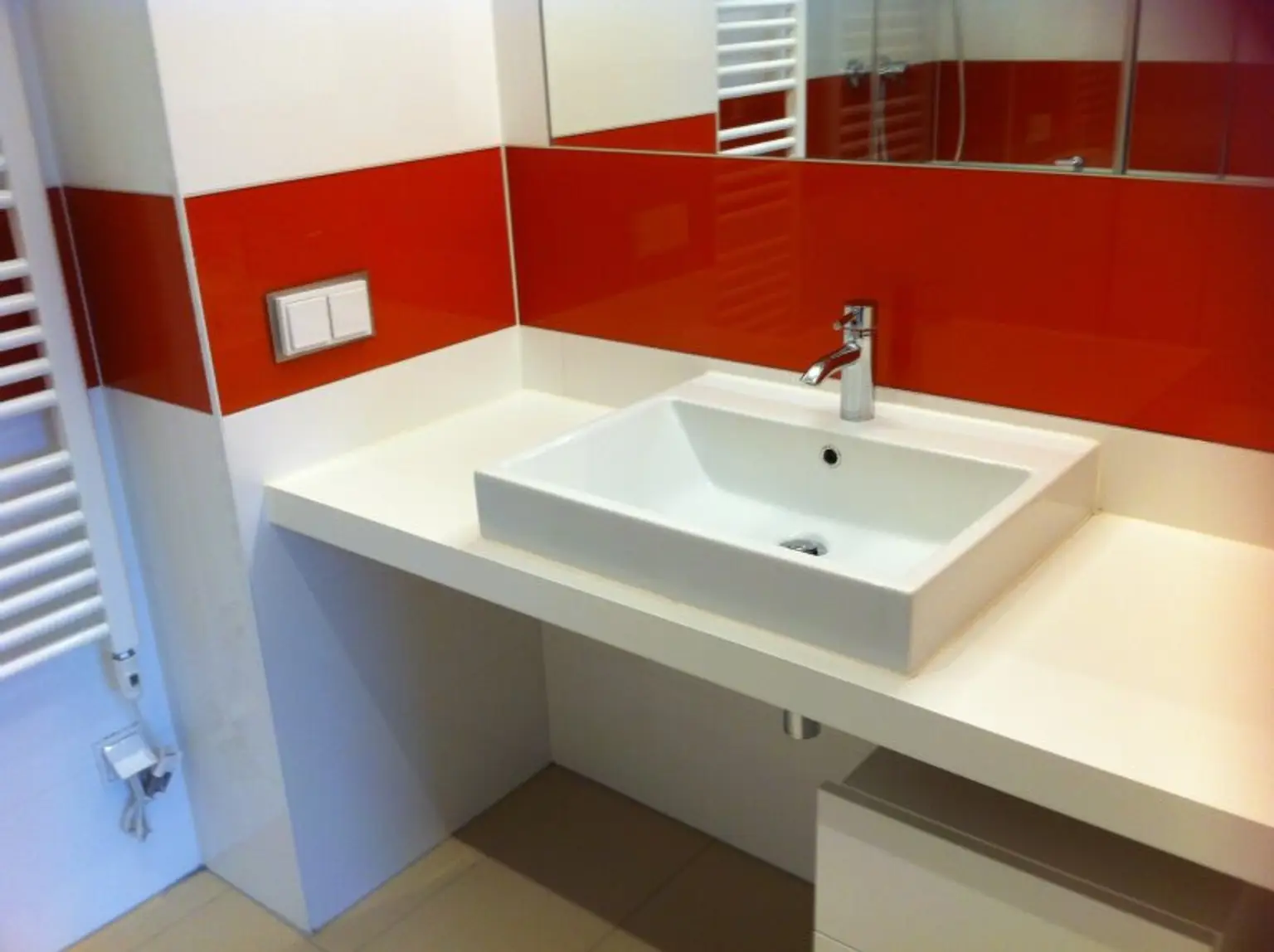 Kaulbachstrasse - Moderne 2 Zimmer mit Balkon bei Schloss Hetzendorf