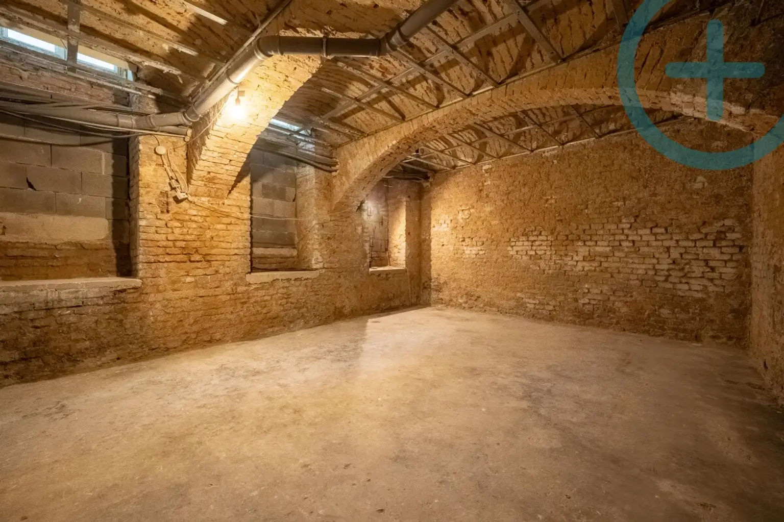 WERKSTATT / LAGERFLÄCHE| NÄHE ALSER STRASSE