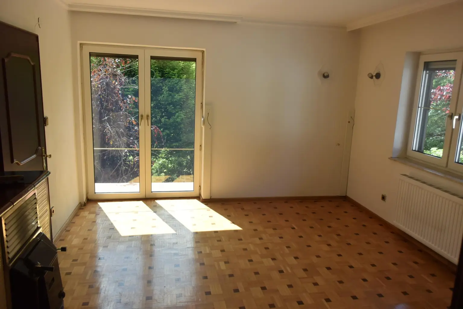 Wohnhaus mit Garten