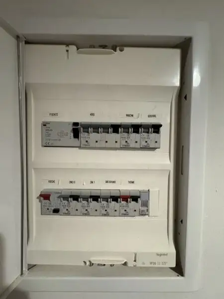 Exklusives Altbau-Juwel im 2. Bezirk – großzügige 6-Zimmer-Wohnung