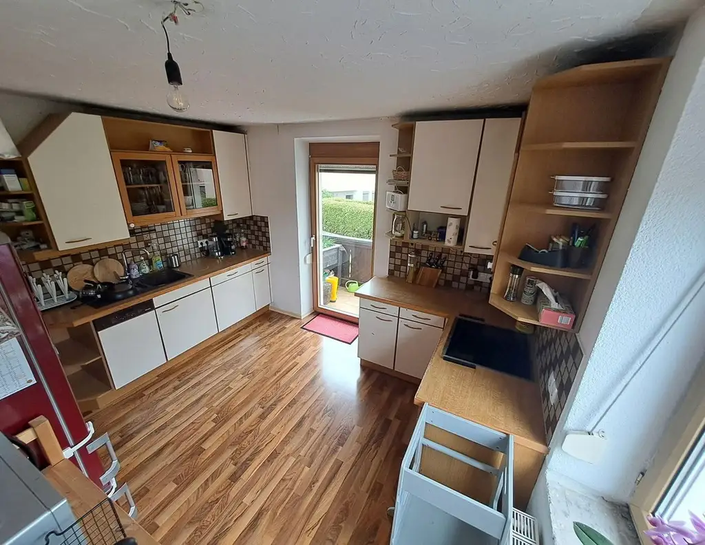 3-Zimmer-Hochparterre-Wohnung mit Südwestbalkon