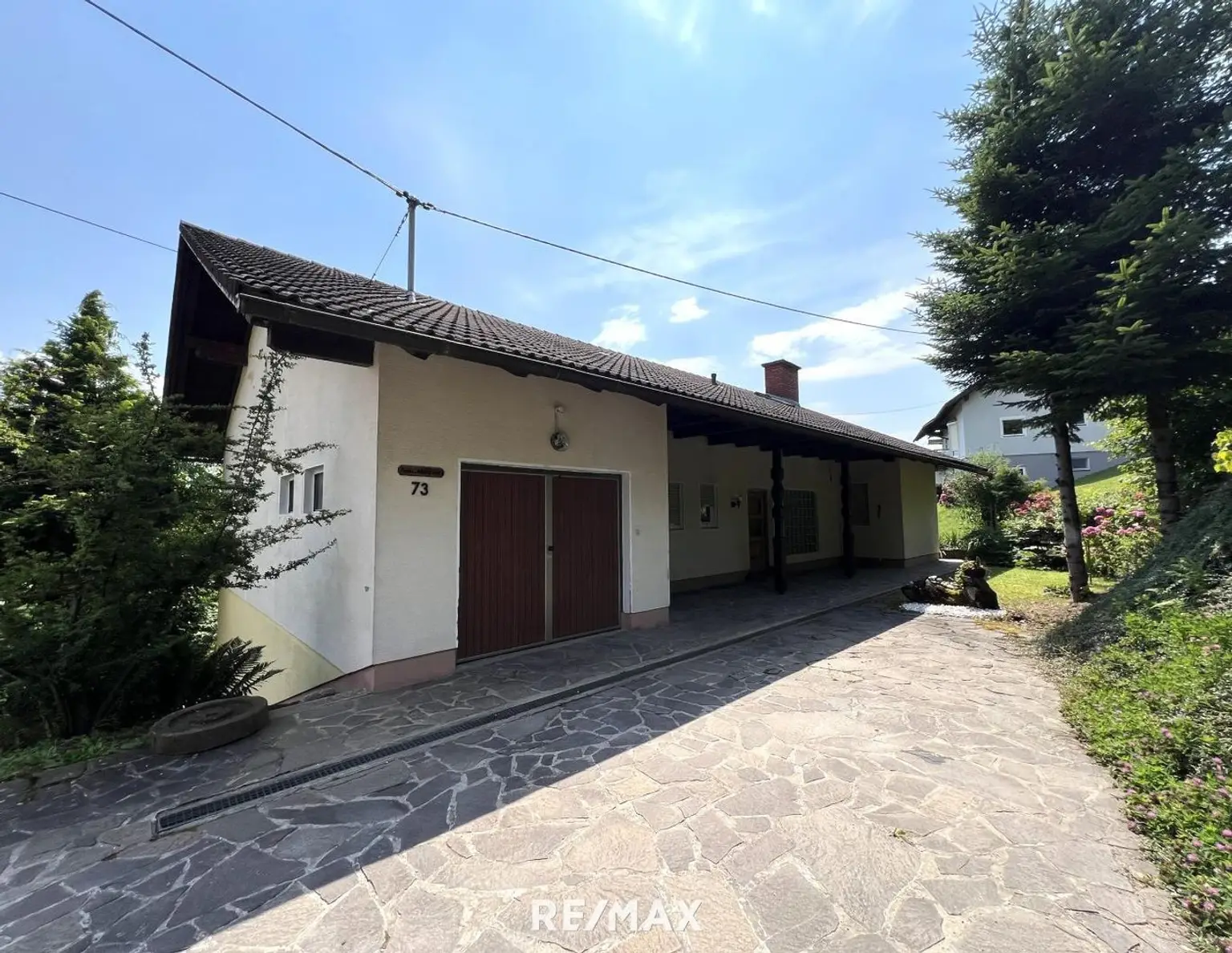 NEUER PREIS: Geräumiges Ein-/Mehrfamilienhaus mit schönem Garten in St. Andrä
