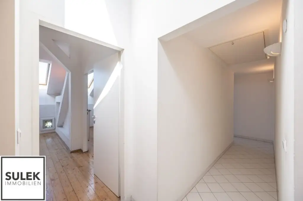 3 Zimmer-Dachgeschosswohnung mit Terrasse am Währinger Gürtel, nahe U6!