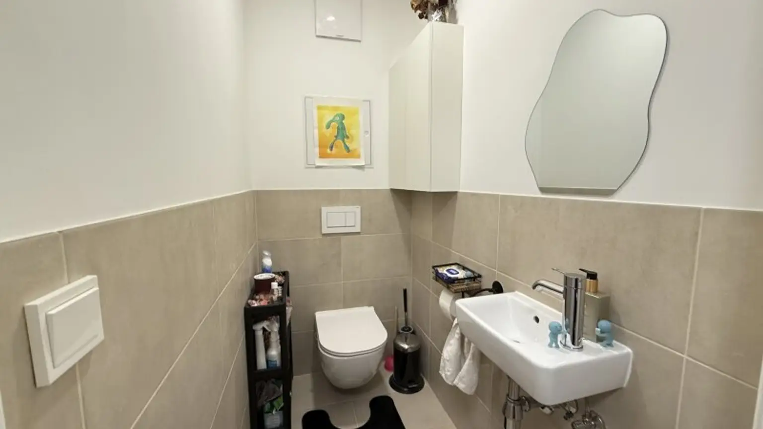 Kirschblütenpark: neuwertige 2-Zimmer-Wohnung mit südöstl. Balkon und opt. Garagenstellplatz!