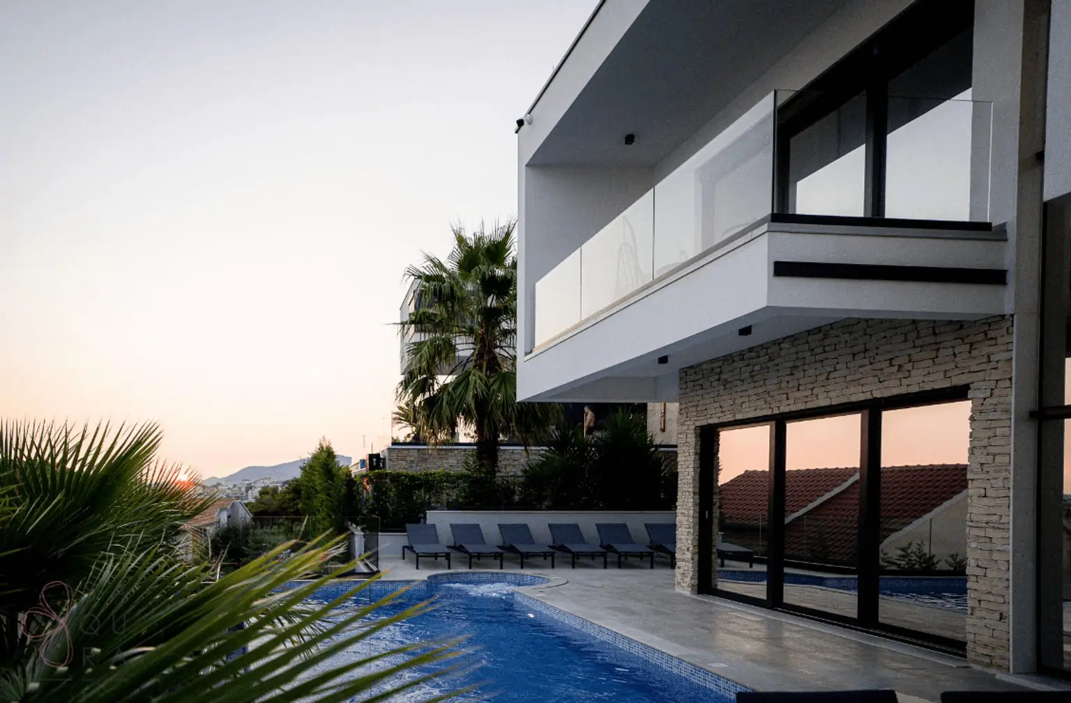 Moderne Eleganz an der Adriaküste – Villa auf Čiovo bei Split