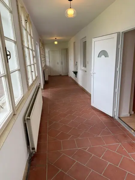 Haus im 23. Bezirk nahe U-Bahn