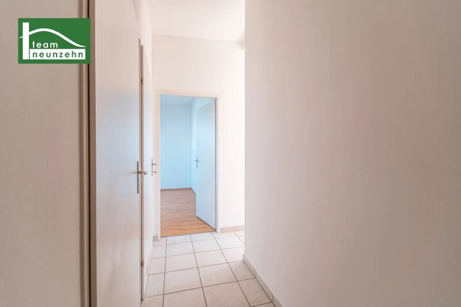 Freundliche DG-Wohnung in Sechshaus - 5 Gehminuten zu U4 und U6! Schlafzimmer in Hofruhelage!