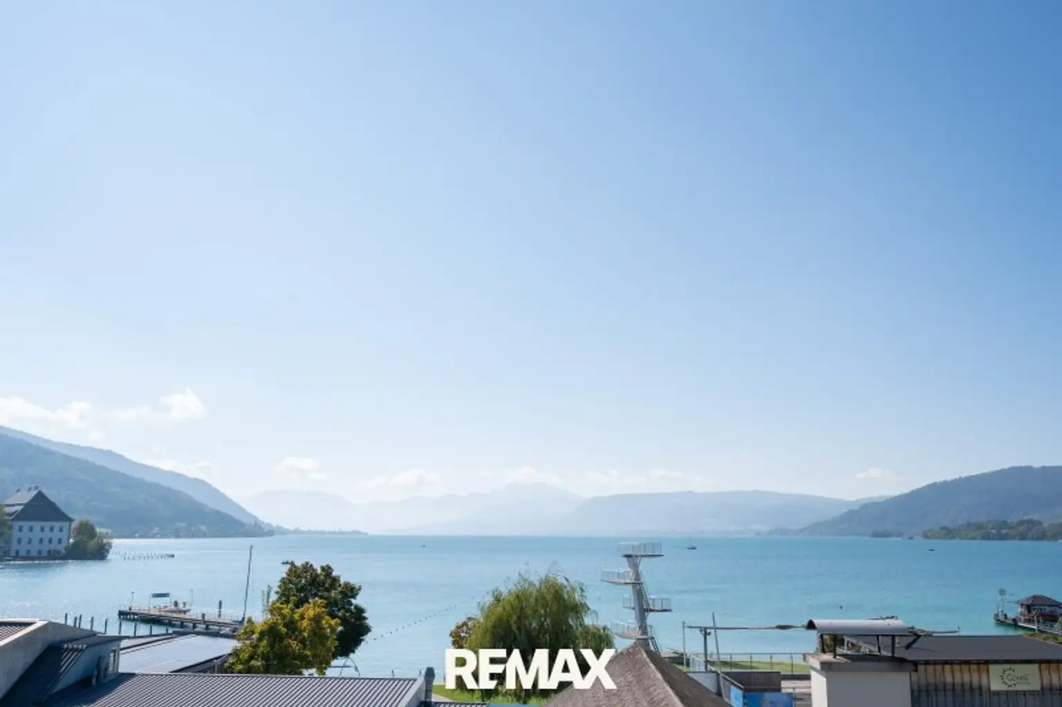 Wenn ich den See seh, brauch ich kein Meer mehr! Panoramatischer Seeblick auf den Attersee.