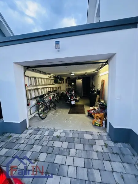 Traumhaus in Sollenau: Gepflegtes 140m² Heim mit Garten, Garage!