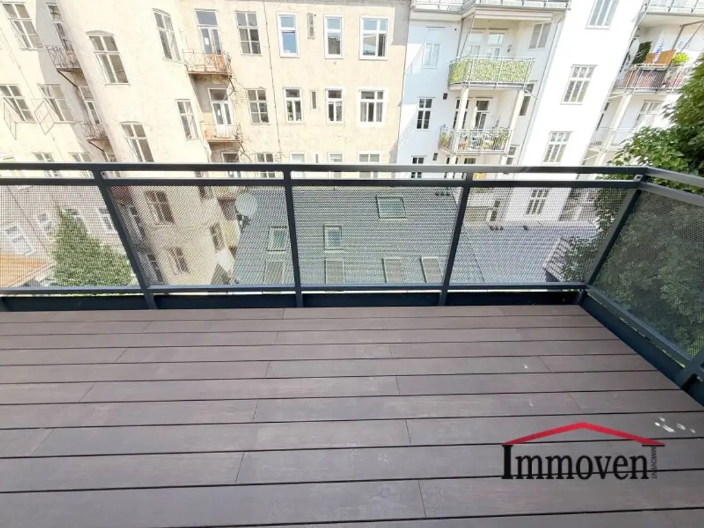 ERSTBEZUG - Hochwertige Dachgeschossmaisonette mit Balkon, Terrasse und Deckenkühlung in RUHELAGE!