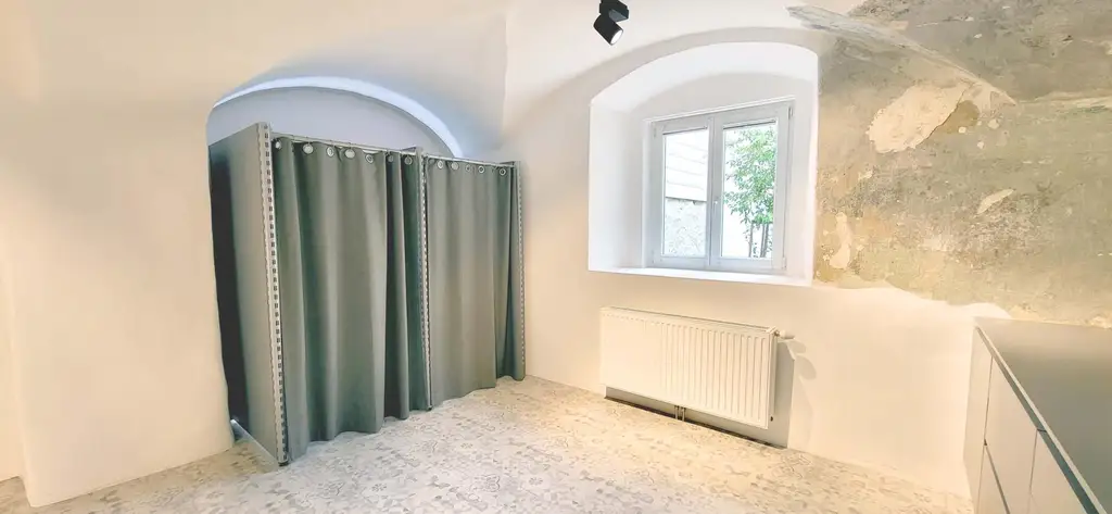 Stilvolles Stadthaus mit modernem Wohnkomfort und vielseitiger Gewerbemöglichkeit