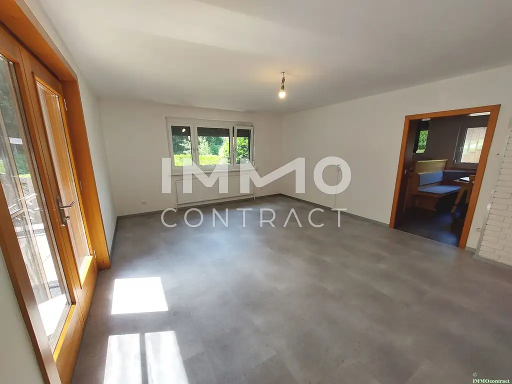 Bungalow mit Pool, Garage zu mieten in idyllischer Landschaft im Raum Rosenau/Bruckbach - Ruhelage