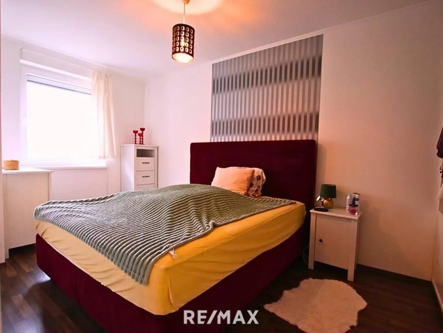 Schlafzimmer Ansicht 1