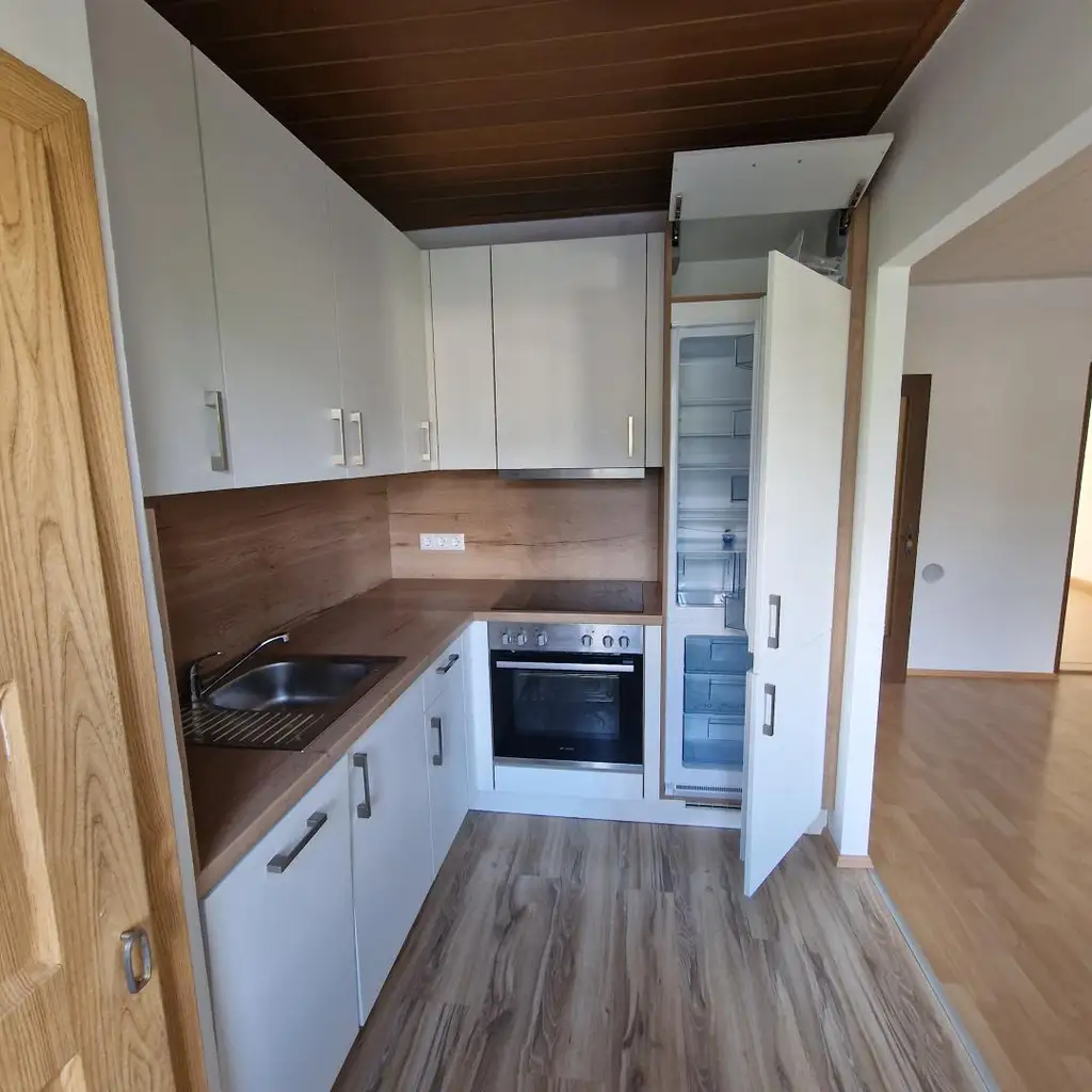 4-Zimmer-Wohnung im 1. Stock! Gartenmitbenützung! 1 Monat mietzinsfrei!