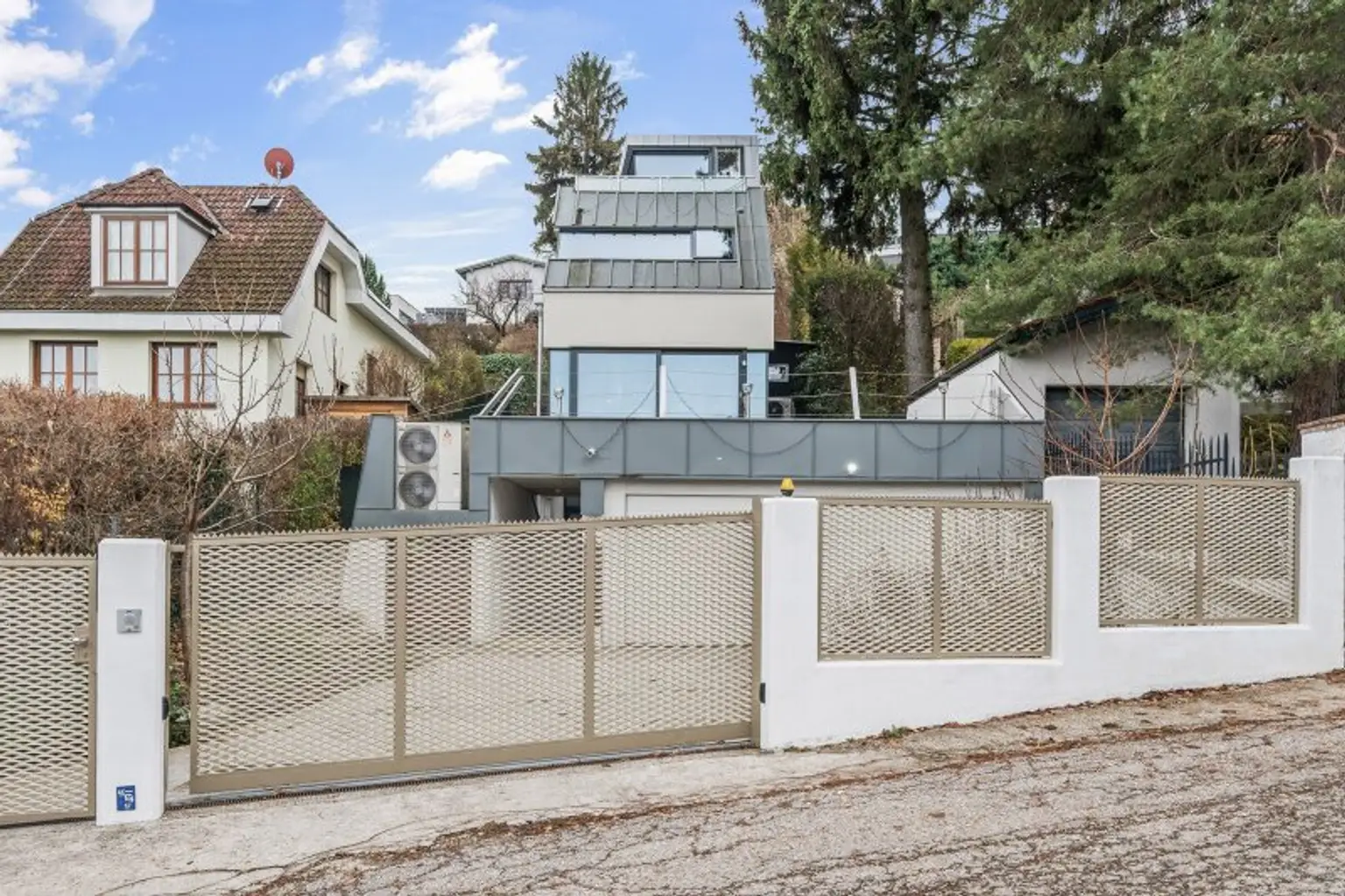 Architektenvilla mit Pool und Biosauna in 1230 Wien-Mauer