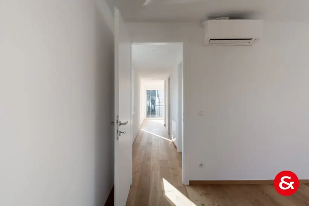 Modernes, klar gestaltetes Einfamilienhaus mit viel Platz und Technik!