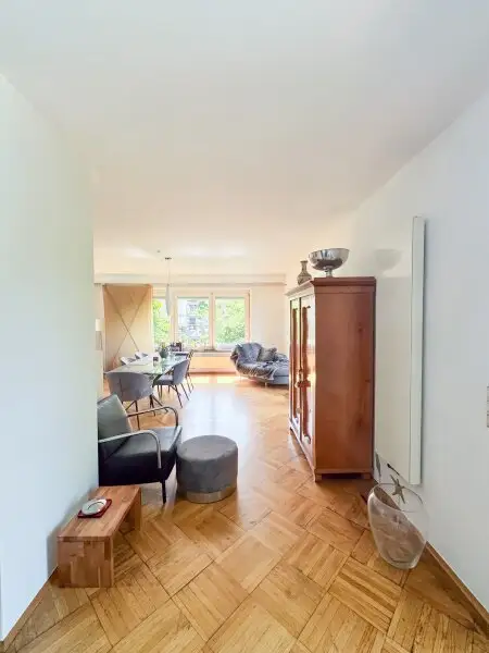 Einfamilienhaus mit Pool, Sauna & Wohnkeller auf Eigengrund in Toplage von Baden bei Wien